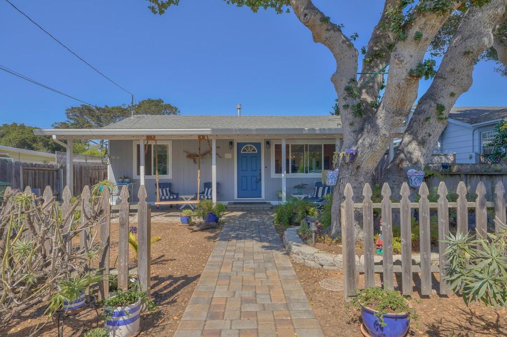 415 Hannon Ave, Monterey, CA 93940