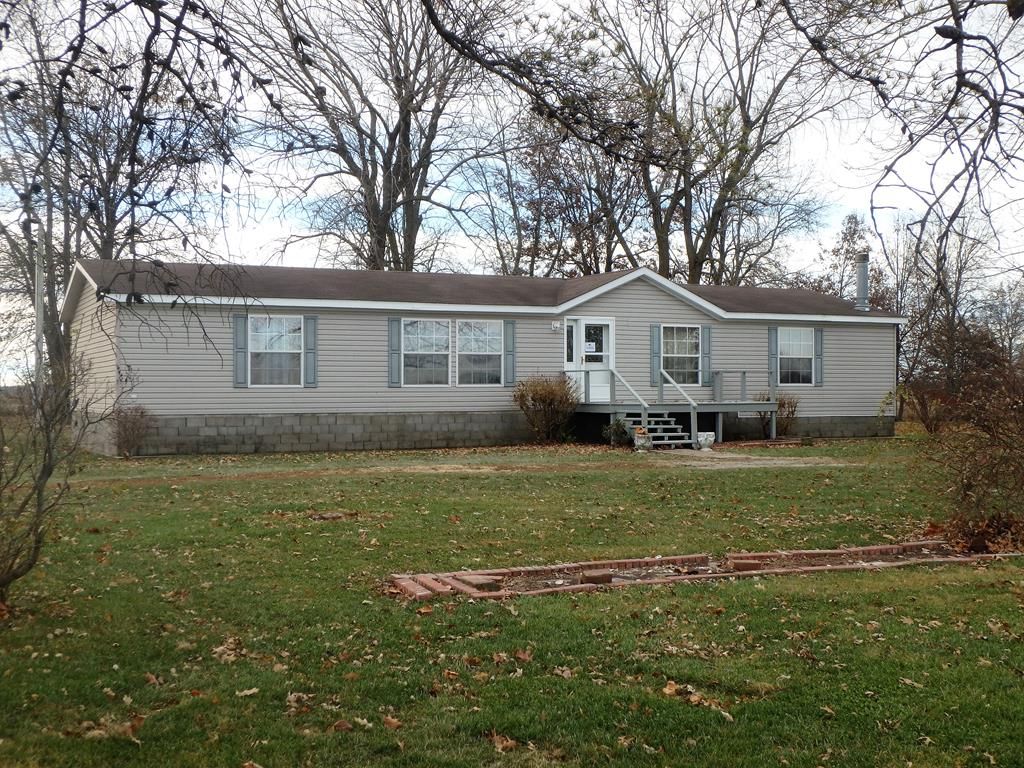 32992 State Highway M, Atlanta, MO 63530