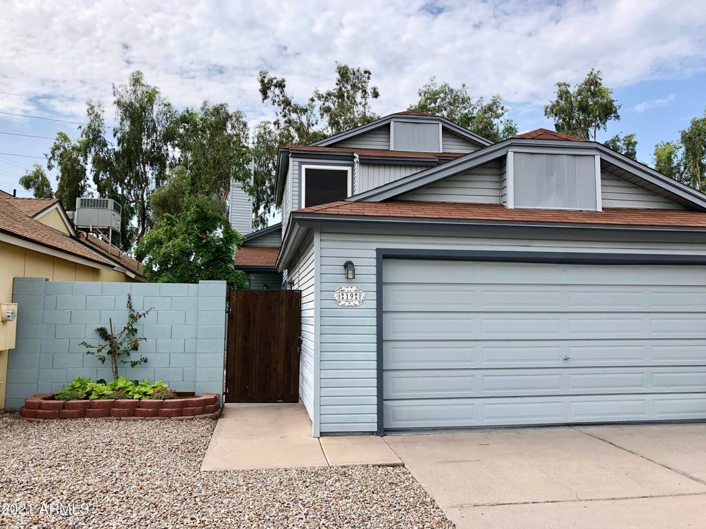 1915 S 39th St #19, Mesa, AZ 85206