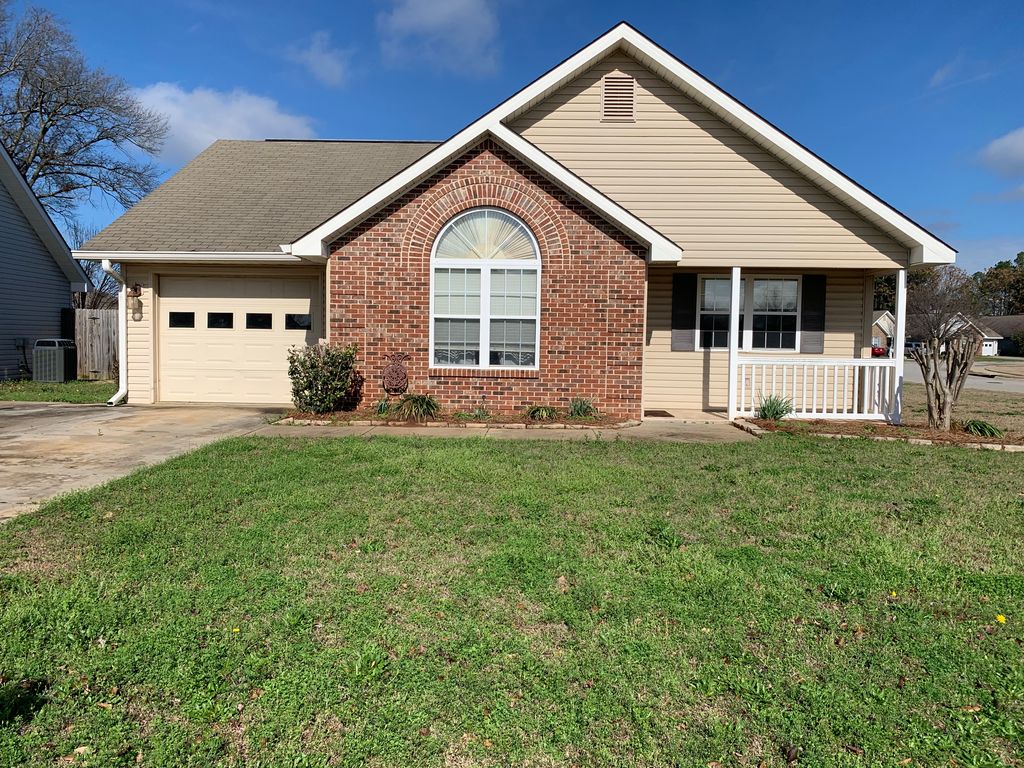 405 Deerfield Cir, Warner Robins, GA 2 Bed, 2 Bath 405 Deerfield Cir, Warner Robins, GA 2 Bed, 2 Bath