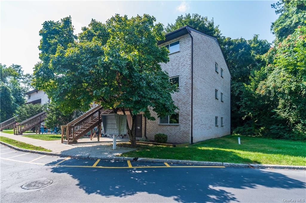 26 Cooper Road UNIT 902, Poughkeepsie, NY 12603 MLS H6267294 Trulia