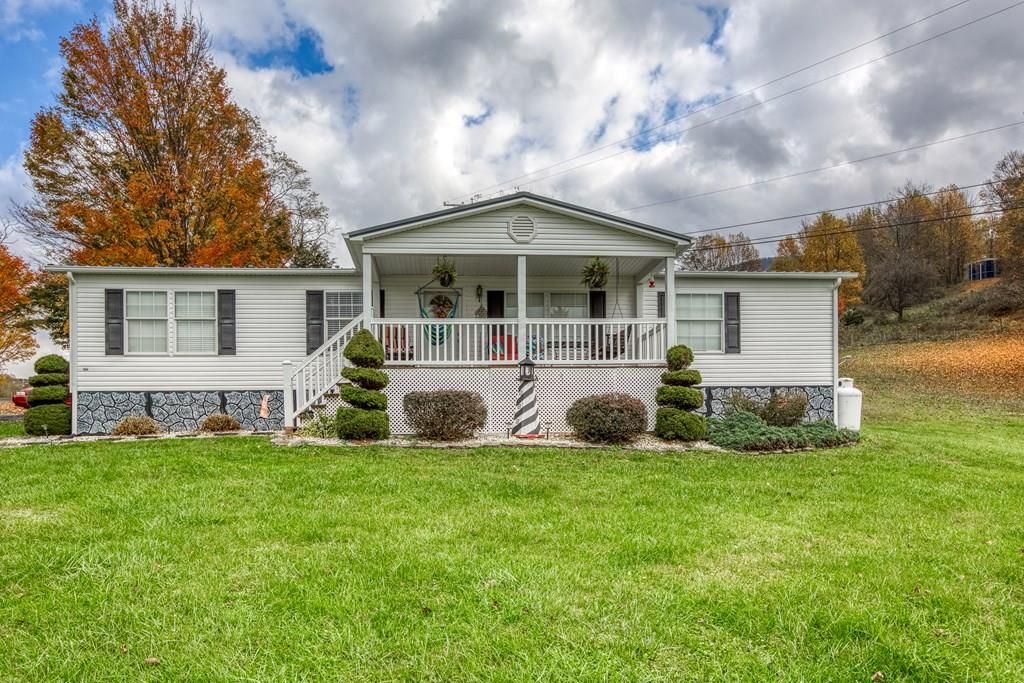 8145 Mountain Rd, Cedar Bluff, VA 24609 Trulia