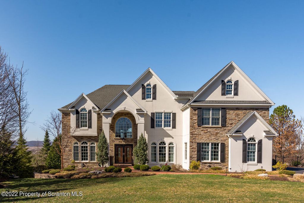 319 Glenmaura Dr, Moosic, PA 18507 Trulia