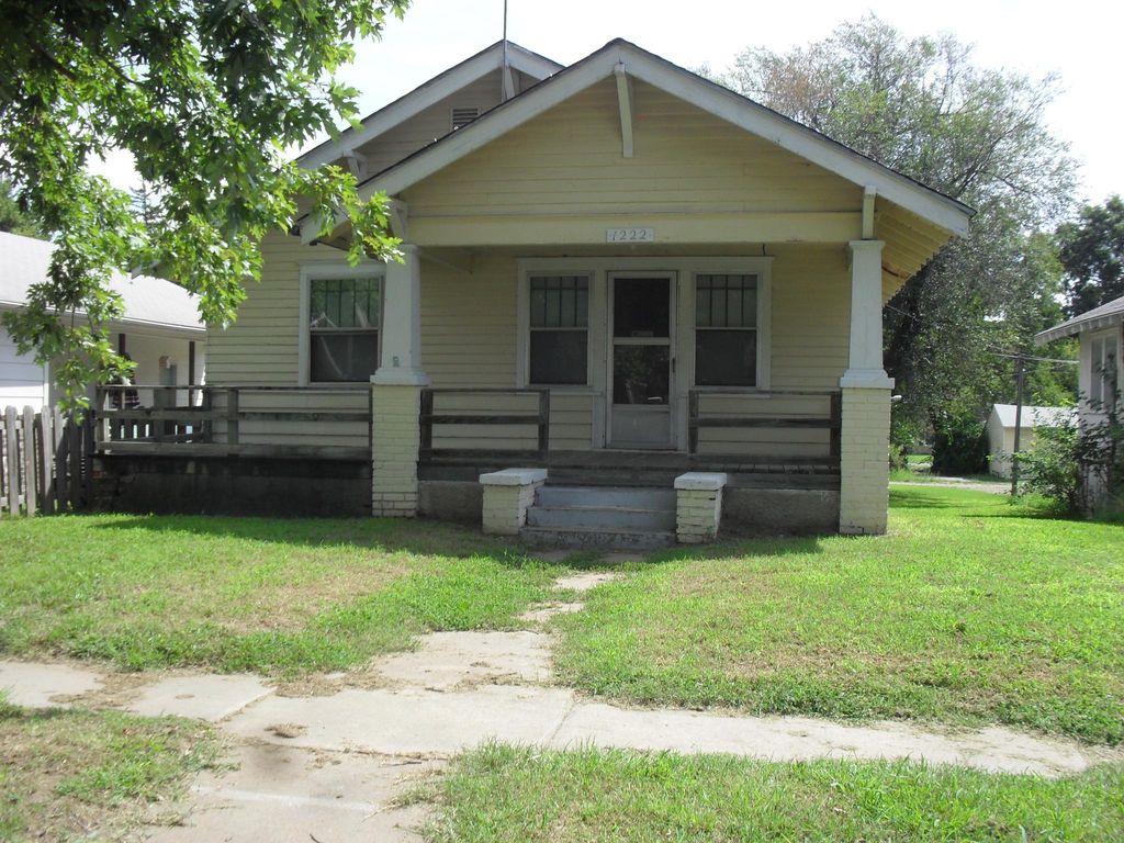 1222 N Summit St, Arkansas City, KS 67005 Trulia