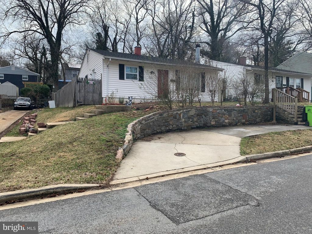 616 Opus Ave, Capitol Heights, MD 20743