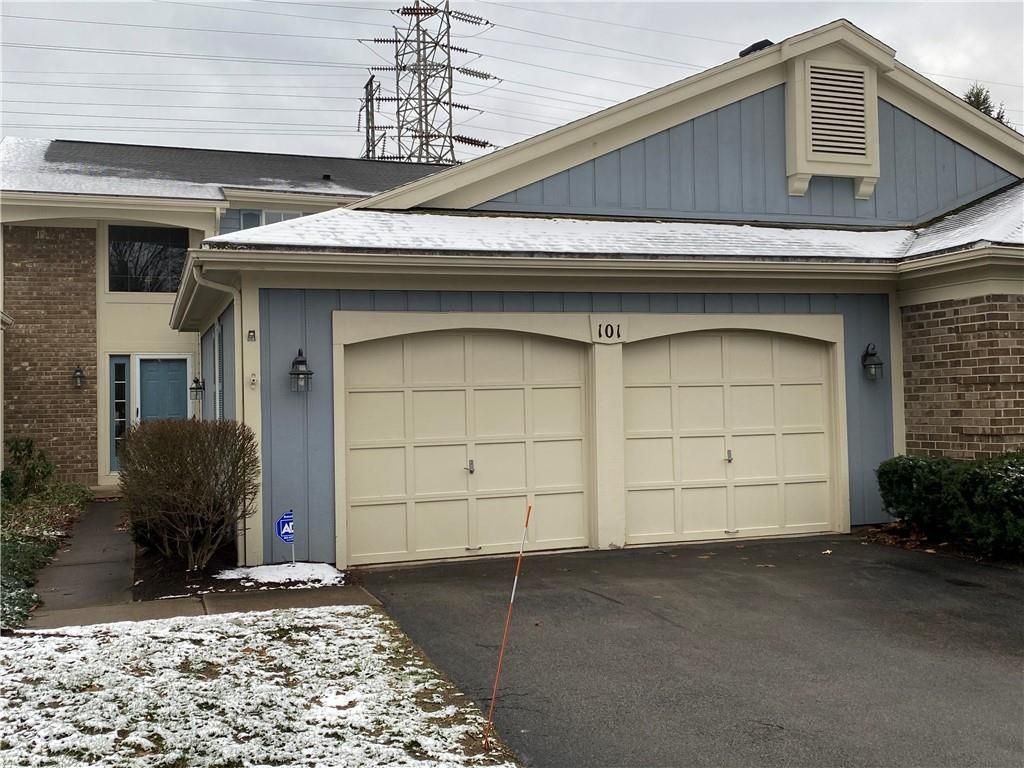 101 Creek Rdg #PVT, Pittsford, NY 14534