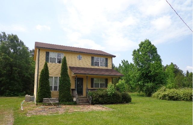 109 Kermit Dr, Kings Mountain, NC 28086
