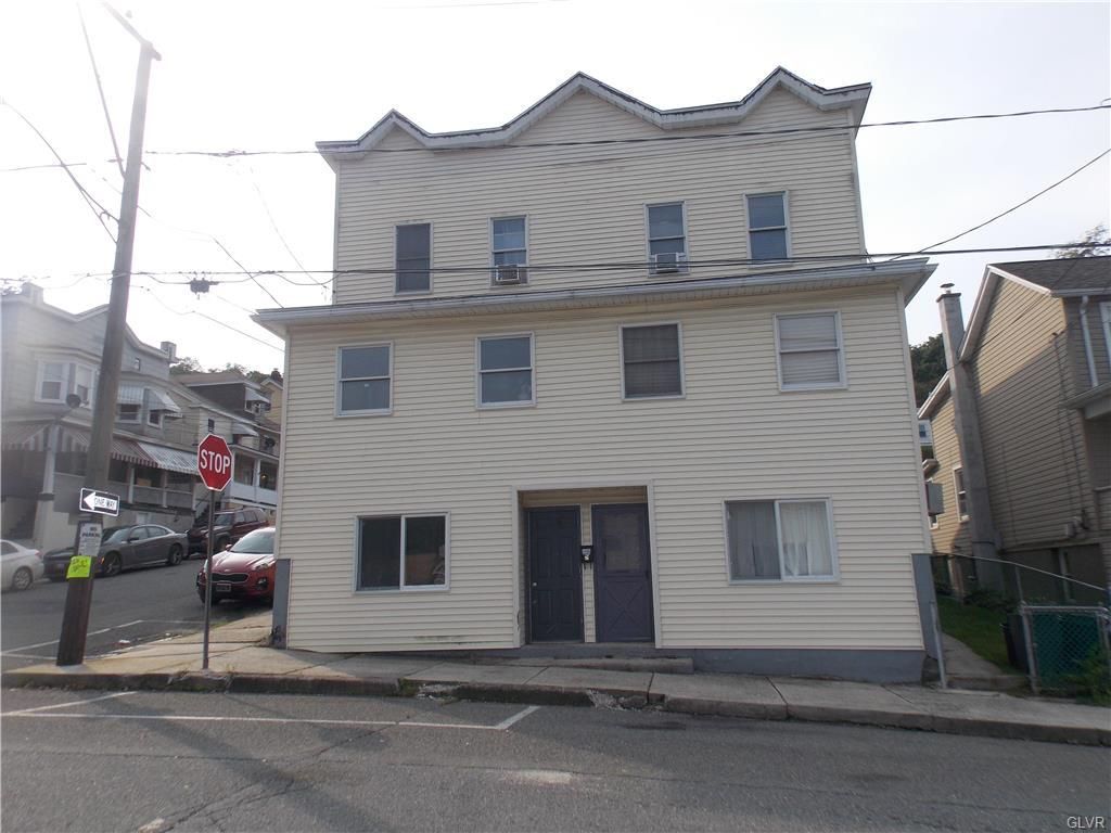 446-448 E Bertsch St, Lansford, PA 18232