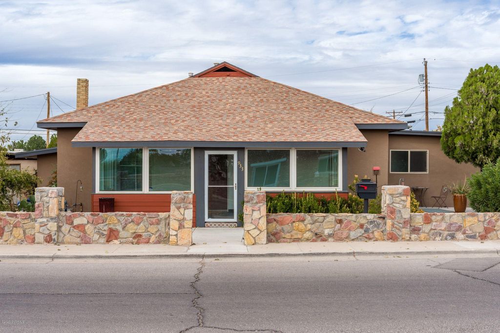 933 E Hadley Ave, Las Cruces, NM 88001