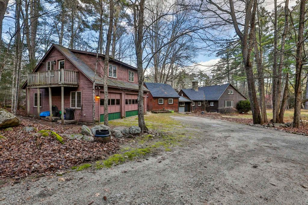 32 Cleveland Hill Road, Brookline, NH 03033