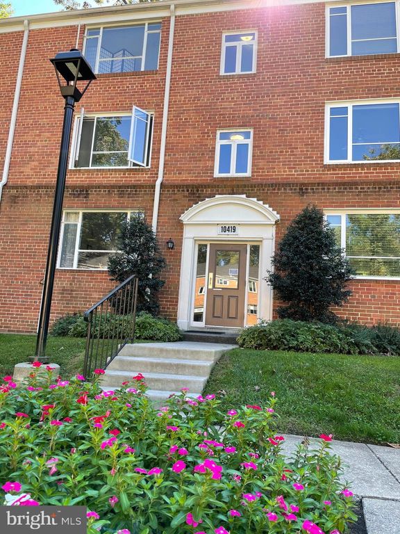 10419 Montrose Ave #M201, Bethesda, MD 20814