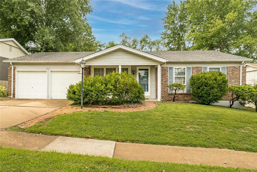 2414 Crestline Dr, Saint Louis, MO 63129 Trulia