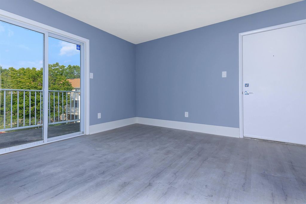 901 Bradley Ct, Mount Laurel, NJ 08054