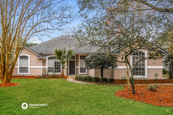 816 Brookstone Ct, Saint Johns, FL 32259