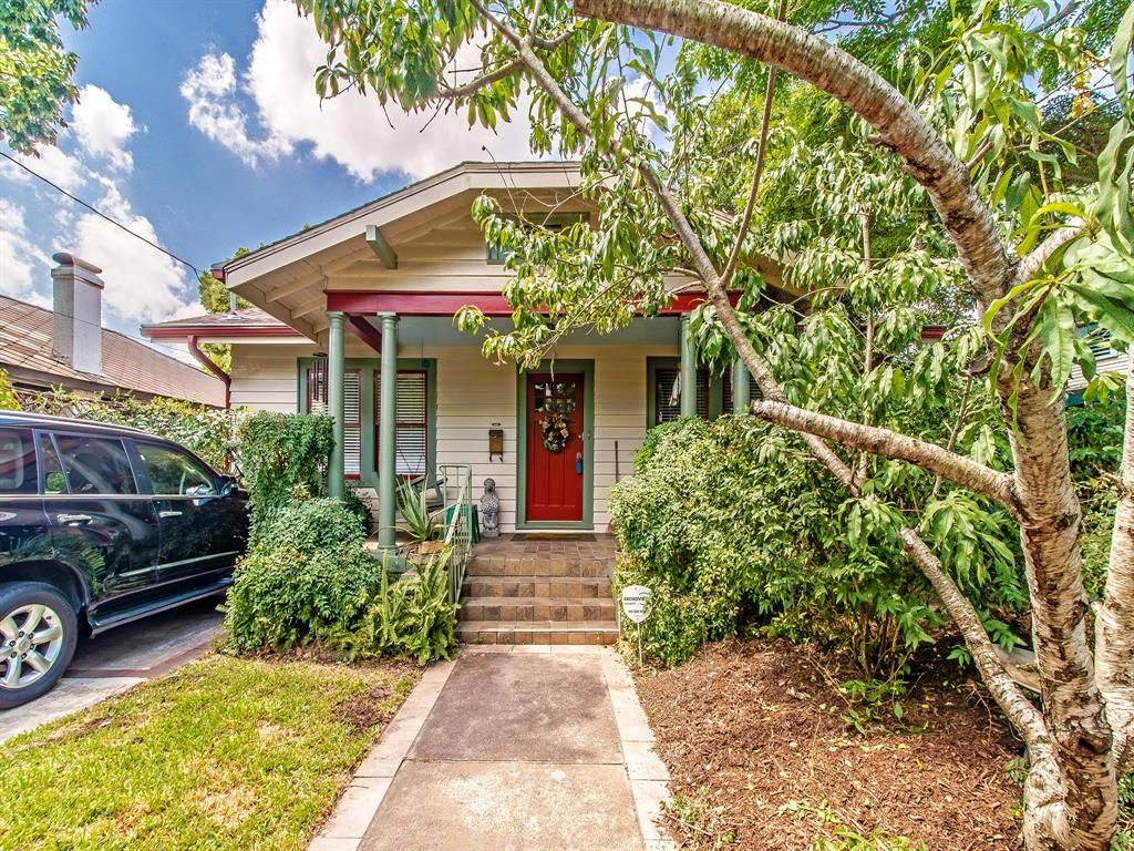 1209 Bomar St, Houston, TX 77006