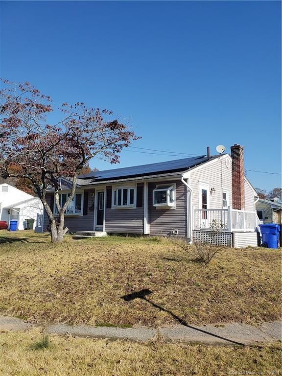 92 Roxbury Rd, East Hartford, CT 06118