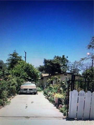 926 W Chestnut Ave, Santa Ana, CA 92703