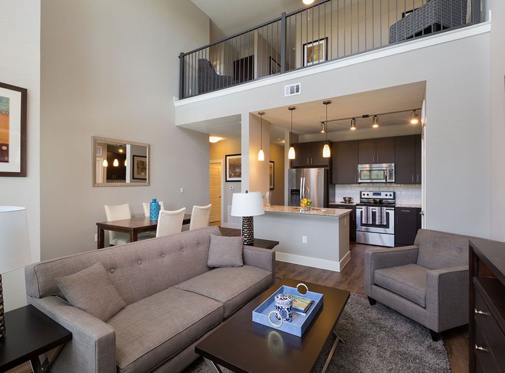 8715 W Highway 71, Austin, TX 78735