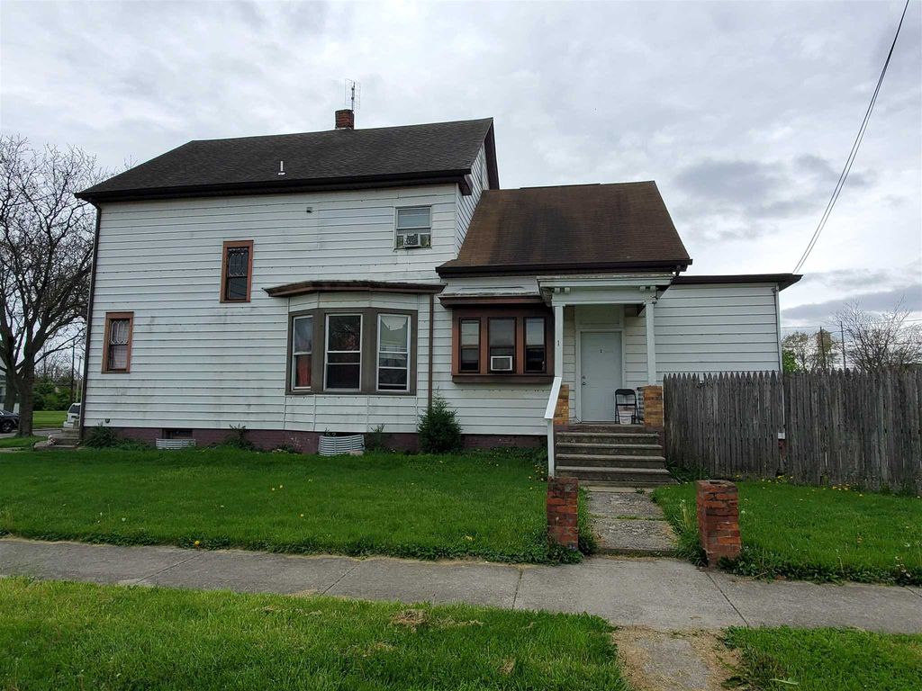 1404 Fletcher Ave, Fort Wayne, IN 46803