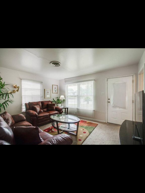 8502 Republic Dr, San Antonio, TX 78216
