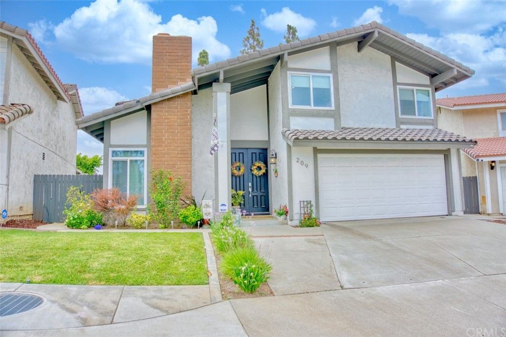 209 Saratoga Ave, Placentia, CA 92870