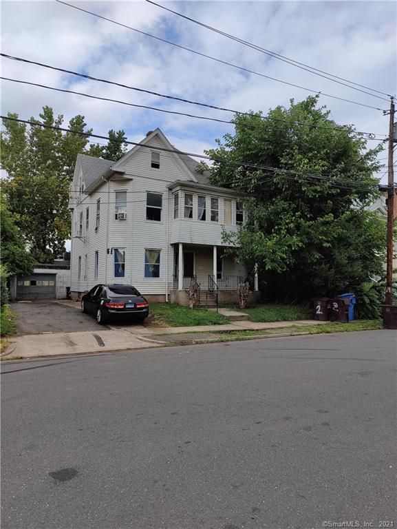 40 Woodland St, New Britain, CT 06051
