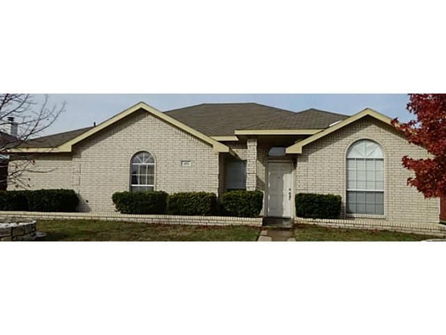 451 Orchard Hill Dr, Cedar Hill, TX 75104