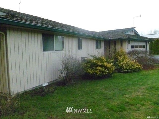 5048 Byers Rd, Ferndale, WA 98248