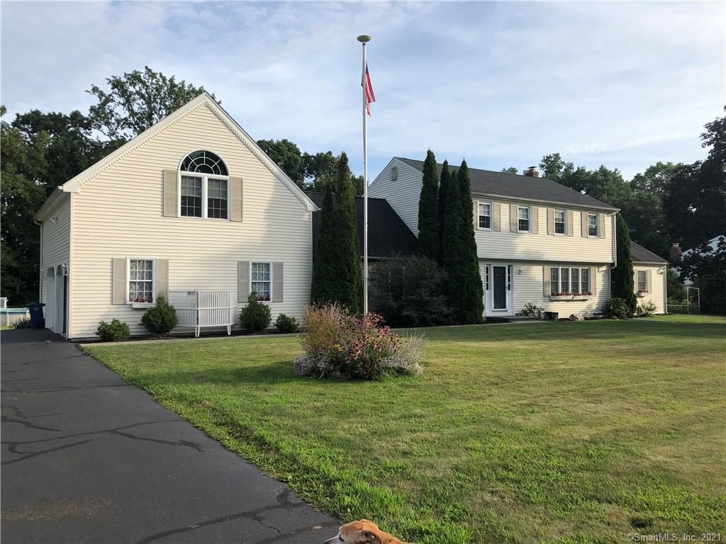 260 Argyle Rd, Orange, CT 06477