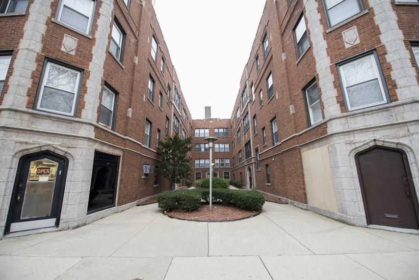 11111 S Vernon Ave, Chicago, IL 60628