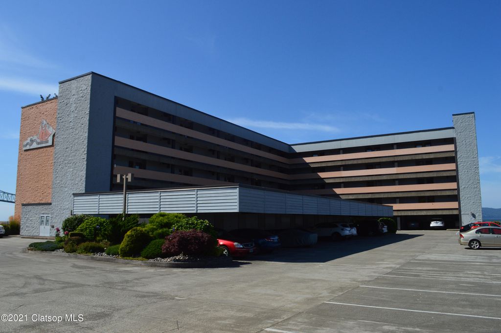 Columbia House Condo, Astoria, OR 97103