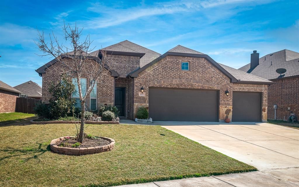 127 Chaco Dr, Forney, TX 75126