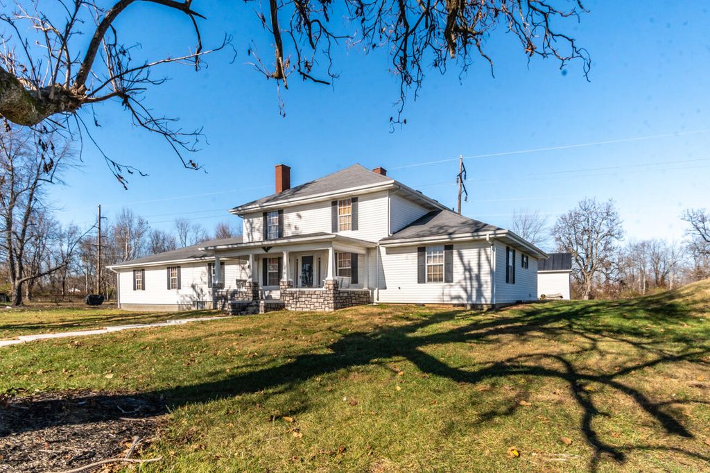 2915 Irvine Rd, Richmond, KY 40475 See Est. Value, Schools & More