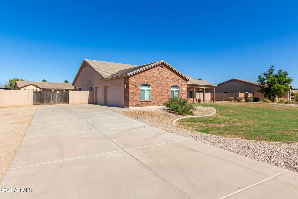 19724 E Via De Arboles, Queen Creek, AZ 85142