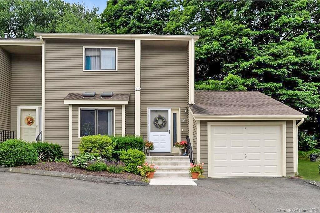 231 Twin Lakes Rd #A, North Branford, CT 06471