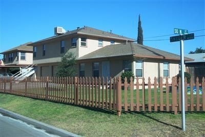 1011 Snyder Ln, Bakersfield, CA 93304