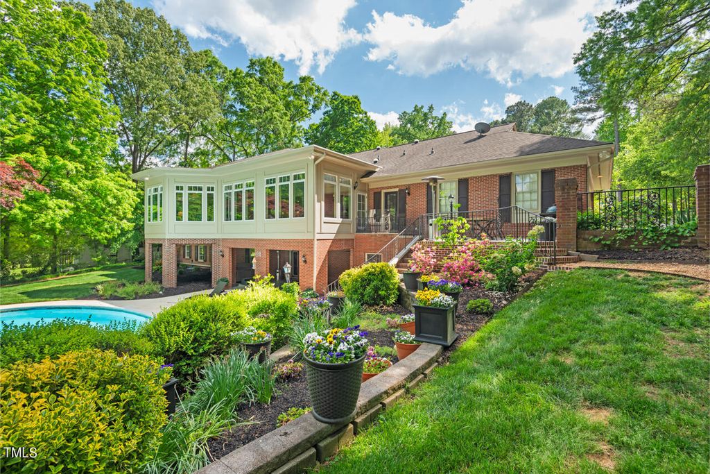 2201 Wilshire Dr, Durham, NC 27707
