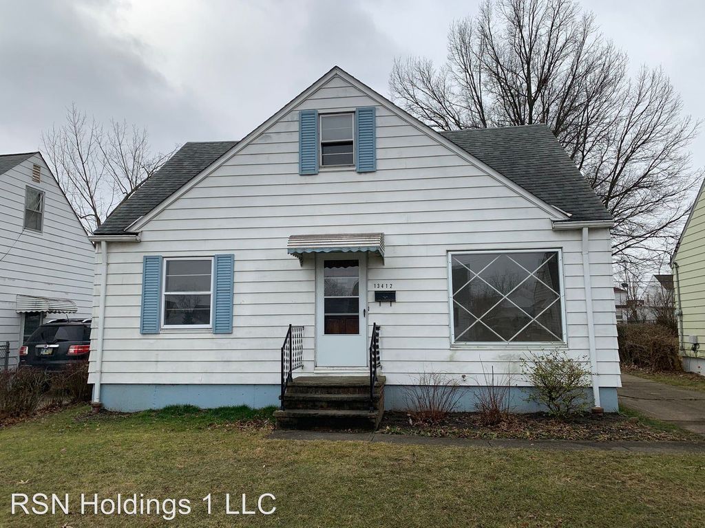 13412 York Blvd, Garfield Heights, OH 3 Bed, 1 Bath SingleFamily