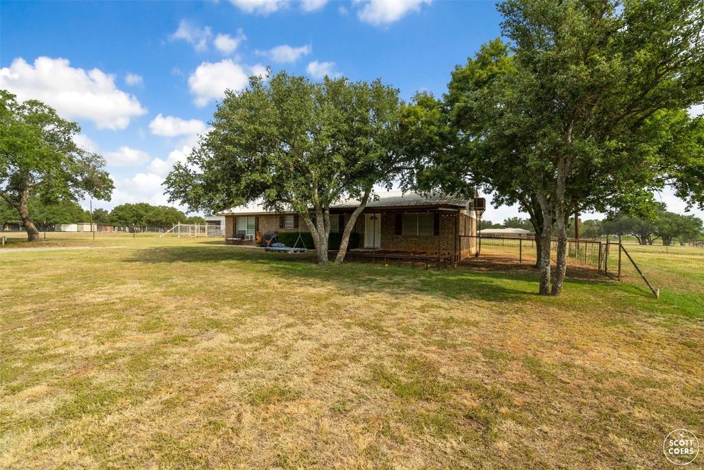 9400 County Road 163, Bangs, TX 76823 Trulia