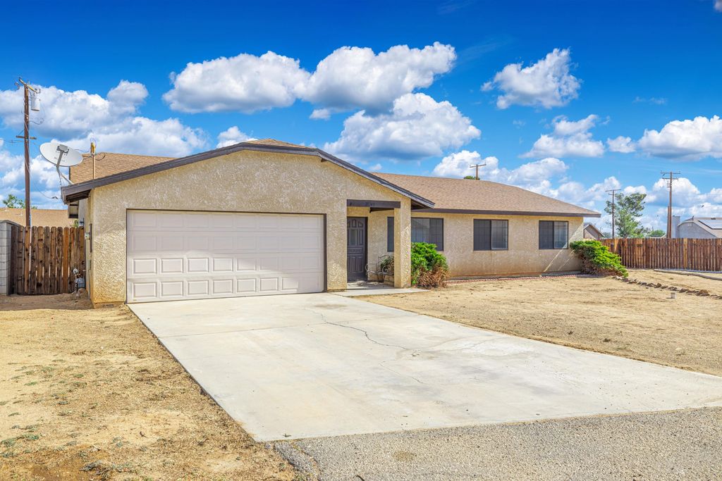 20348 Dean Ct, California City, CA 93505