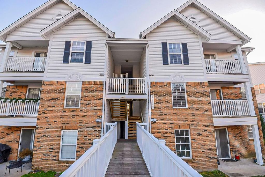 1209 Woodland Point Dr H, Saint Louis, MO 63146 Trulia