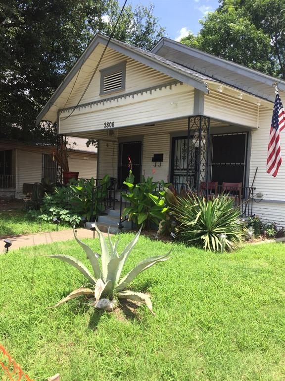 2806 Metropolitan Ave, Dallas, TX 75215