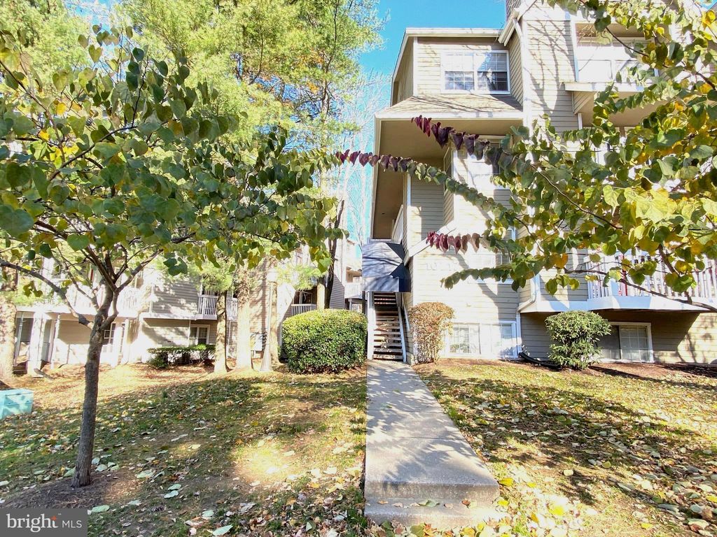 10717 Hampton Mill Ter #110, Rockville, MD 20852