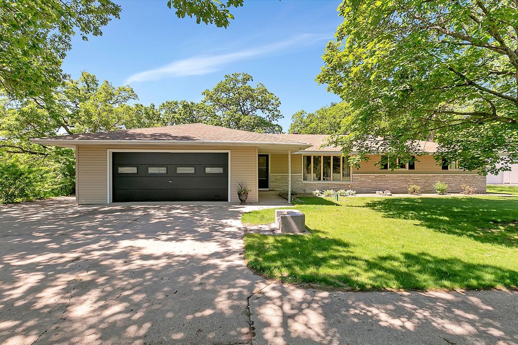 1735 Roosevelt Rd, Saint Cloud, MN 56301 Trulia 1735 Roosevelt Rd, Saint Cloud, MN 56301 Trulia