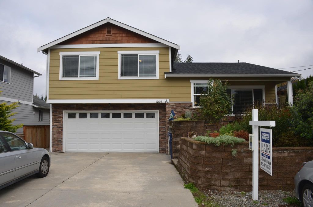 1205 130th St   SE #C, Everett, WA 98208