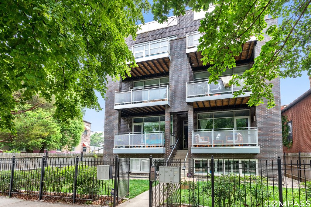 1509 N Campbell Ave #3N, Chicago, IL 60622
