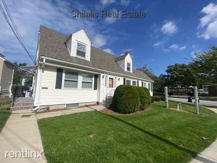 425 Trapelo Rd, Belmont, MA 02478