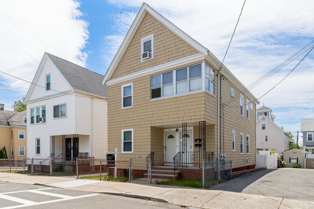 52 Valley St, Everett, MA 02149