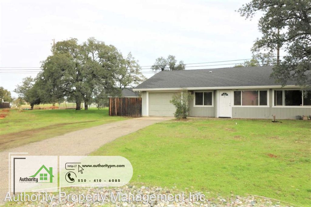 21968 Klamath River Pl #A, Cottonwood, CA 96022