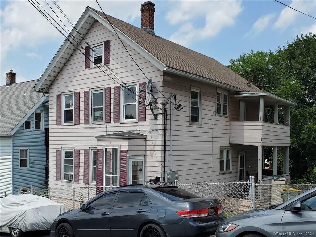 11 Bergen St, Waterbury, CT 06706